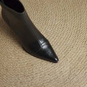 Botines Cialisa Sexys de Punta Puntiaguda para <span class=keywords><strong>Mujer</strong></span>, Otoño Invierno, Transpirables, de Cuero Genuino, Tacón Cuadrado, Tacones Altos, Botines Cortos - Product Image 6