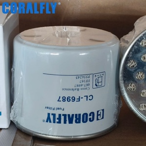 ไส้กรองน้ำมันเชื้อเพลิงเครื่องยนต์รถบรรทุกสภาพใหม่ 067-6987 0676987 FF167 P556245 BF825 SN001 อะไหล่สำหรับรถแคตเตอร์พิลลาร์ - Product Image 1