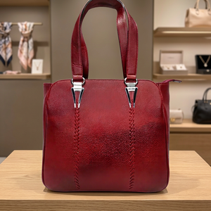 Pochette pour femme en cuir véritable rouge, souple, durable, imperméable, légère, portable, grande capacité 3L+, écologique, avec bandoulière - Product Image 1
