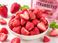 Bulkverpakking Gedroogde Hele Aardbeien Zoete Smaak IJsgekoelde Fruitthee/Instant Snack/Bakkerijdecoratie (Openlucht gekweekt)
