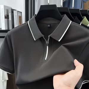 Chemise Homme Tricotée Unie à Manches Courtes, Coupe Ample, Col Revers Rétro Haut de Gamme, Personnalisable avec Logo Brodé ou Imprimé OEM - Product Image 4
