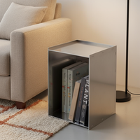 Table basse carrée en acier inoxydable au design minimaliste nordique moderne - Durable, imperméable, écologique, meuble de salon facile à utiliser