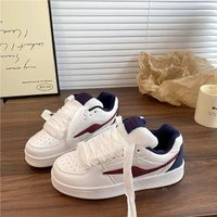 Nouvelles baskets décontractées en cuir de couleur unie, style campus scolaire, pour femme, tendance Instagram, légères, à prix d'usine