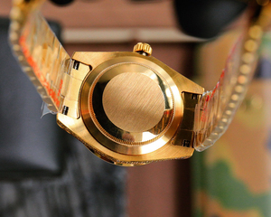 Cristal de Reloj de Zafiro con Incrustaciones de Diamantes Exclusivo para los ricos. Reloj Mecánico. - Product Image 6