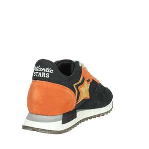 Zapatillas Deportivas para Hombre Athletic Stars AS32M100, Color Negro y Naranja, Estilo Baloncesto - Product Image 3