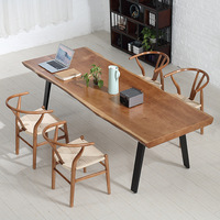 Bureau et chaise en bois massif pour quatre personnes de style nordique Studio Combinaison Table de travail minimaliste pour la maison
