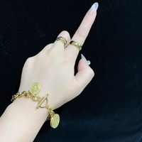 Fermoir OT personnalisé en acier inoxydable, plaqué or 18 carats, chaîne épaisse, pièce de monnaie, sourire, cœur, pendentif, bracelet