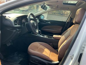 Voiture d'occasion Buick Regal 2019 1.5L Turbo Automatique Cuir |   Vente en gros |   Plusieurs unités |   Berline de taille moyenne |   Volant à gauche |   Inspection OK | - Product Image 4