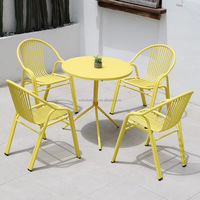 Ensemble de table et de chaises de salle à manger d'extérieur en acier inoxydable moderne, durable, écologique, imperméable, meubles de jardin pour 4 personnes