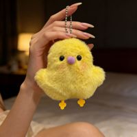 Ornements en peluche super mignons en forme de poussins, peluches d'animaux, porte-clés de style dessin animé et breloques pour sacs à dos