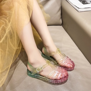 Nouvelles sandales de plage unisexes pour enfants, style européen et américain, sabots à bout fermé, sandales en gelée, chaussures romaines simples pour bébés - Product Image 4