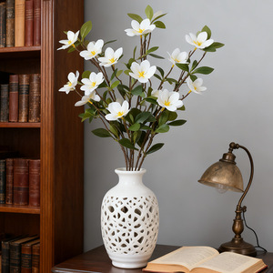 Rama de Flor de Magnolia Artificial Blanca, Flor Decorativa Artificial para el Hogar, Florero de Mesa, Decoración Floral Rústica, Venta al por Mayor - Product Image 1