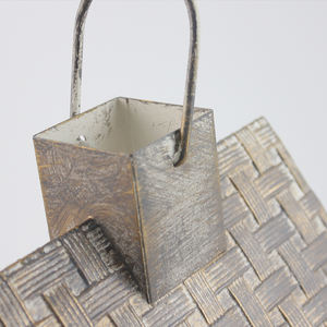 Fidati di lanterne eoliche in ferro fatte a mano in stile marocchino per esterni Design a forma di casa per portacandele e vasetti da giardino - Product Image 4