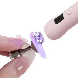 Mini Lampe à Ongles Portable Patte de Chat, Lampe UV LED Rechargeable, Outil de Manucure en Forme de Bande - Product Image 4