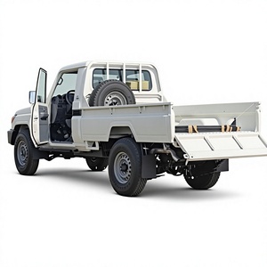 Land Cruiser LC79 Pickup 2022 4.2L 4x4 Diesel Cabina Singola 6 Posti Ruote R18 Aria Condizionata Manuale Guida a Sinistra - Product Image 1
