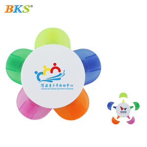 Vente en gros 5-en-1 Ensemble de stylos surligneurs fluorescents en forme de fleur Pointe de pinceau oblique pour la publicité et les cadeaux promotionnels - Product Image 2