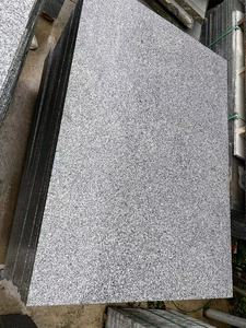 Losas de Granito Gris Claro Decorativas para Interiores y Exteriores - Product Image 6