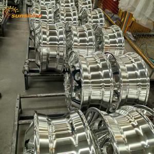 中国工場卸売 22.5インチ 22.5x8.25 アルコア製アルミトラックホイールリム 大型トラック用 サイズ10r22.5 - Product Image 5