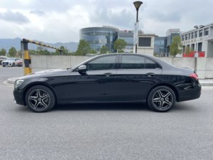 El <span class=keywords><strong>Mercedes</strong></span>-Benz <span class=keywords><strong>Clase</strong></span> <span class=keywords><strong>E</strong></span> <span class=keywords><strong>2023</strong></span> (importado) <span class=keywords><strong>E</strong></span>-260 Edición Deportiva Fashion, Automóvil Profesional de Gasolina, Tiene un <span class=keywords><strong>Precio</strong></span> Razonable - Product Image 4