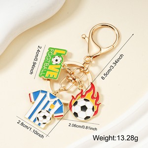 Porte-clés en alliage <span class=keywords><strong>de</strong></span> joueur <span class=keywords><strong>de</strong></span> football, style sportif, design créatif, bijou cadeau, j'aime le football, porte-clés <span class=keywords><strong>de</strong></span> voiture, maillot - Product Image 4