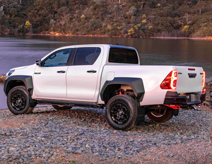 Autos Usados 2022 <span class=keywords><strong>Hilux</strong></span> con Volante a la Izquierda, 2.8D-4x4 Euro VI, Automático, Pantalla Táctil, Techo Solar, Faros LED, Cámara Trasera, Tapicería de Tela Oscura - Product Image 5