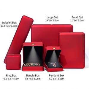 Boîtes à bijoux EVERWIN en gros, boîte à bagues, boîte d'emballage pour bijoux avec LED, étui d'emballage personnalisé pour pendentifs, insert en velours, boîte brodée - Product Image 4