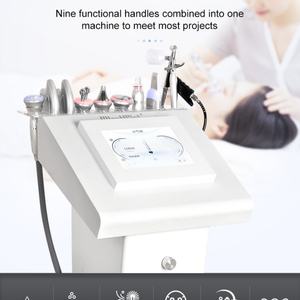 Équipement de salon de beauté, machine à oxygène pour le visage, élimination des points noirs, machine d'hydrodermabrasion 10 en 1, machine de nettoyage du visage par hydrothérapie - Product Image 2