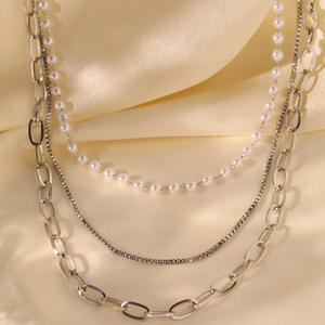 Ins Internet Celebrity con el mismo estilo Collar de tres capas Embalaje individual Collares de perlas Joyería de cadena de moda - Product Image 2