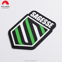 Patch en caoutchouc PVC personnalisé professionnel, design unique, patchs en PVC souple, étiquette en caoutchouc réfléchissant moulé en 3D, pour couture sur vêtements et sacs