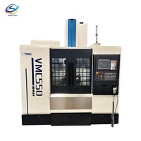 Centro de Mecanizado Vertical CNC VMC550 Pequeño con Sistema de Extracción Automática de Virutas
