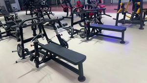 MPKS LD04 <span class=keywords><strong>Banc</strong></span> de musculation <span class=keywords><strong>couché</strong></span> à charges libres, équipement de gym commercial - Product Image 2
