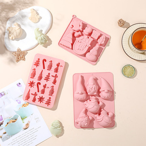 HY Christmas Theme Chocolate <b>Mold</b> Santa Claus Deer Christmas Tree <b>Mold</b> for Fondant Candy Gummy Soap Wax <b>Candle</b> Cake Decoration - Product Image 3