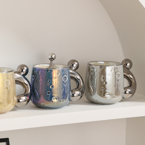 Commercio all'ingrosso regalo creativo Design del <span class=keywords><strong>cratere</strong></span> della luna placcatura in argento tazze di porcellana personalizzabili tazza da caffè in ceramica con manico - Product Image 6