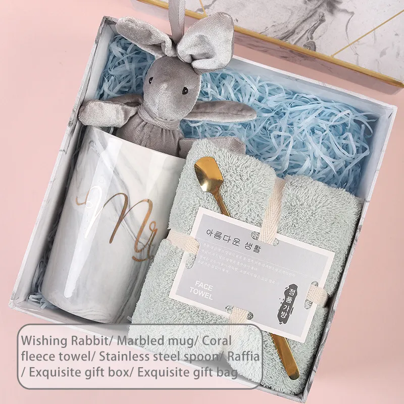 B077A Ecofriendly Custom Mug Valentine'S Mother'S Day Luxury Towel Happy Birthday Gift Sets For Adults