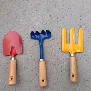 Garden Hand Tools Wooden Handle Three Piece Set Shovel Rake Fork For Planting Digging Soil Turning - Product Image 2