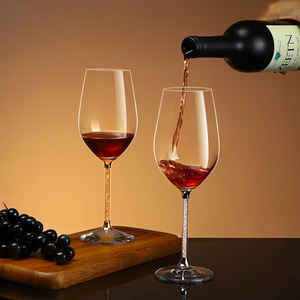 <span class=keywords><strong>Verre</strong></span> à vin <span class=keywords><strong>rouge</strong></span> bordeaux 470ml avec diamant doré <span class=keywords><strong>Verre</strong></span> à cristal sans plomb rond avec LOGO personnalisable <span class=keywords><strong>Verre</strong></span> à vin français - Product Image 5