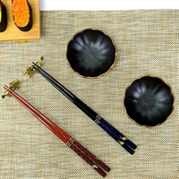Set Hadiah Sumpit Kayu Ramah Lingkungan Seri Golden Horse Aksesori Piring Sajian 2 Buah Merah Biru Klasik