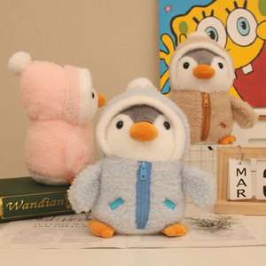 Peluche de Pingüino <span class=keywords><strong>Princesa</strong></span>, Almohada de Peluche con Carga USB, Diseño Bordado, Peluche Súper Suave para Regalo de Aniversario Unisex - Product Image 3