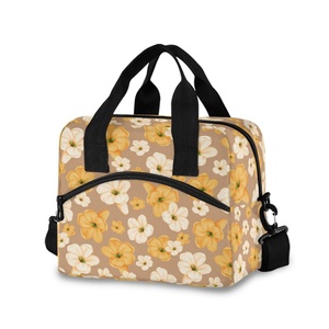Sac isotherme pour déjeuner de petite taille à motif de fleurs de Puakenikeni hawaïennes, sac de pique-nique isotherme pour femmes, sac à déjeuner personnalisé avec bretelles - Product Image 1