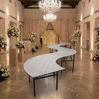 Table de mariage au design moderne avec plateau en métal et contreplaqué, table ronde pliante vernie pour la restauration hôtelière et la location, mobilier