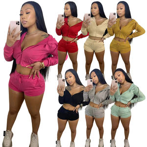 Conjuntos para mujer, trajes de verano 2025 personalizados, Chaqueta de algodón con cremallera para mujer, Top corto con capucha y pantalones cortos de chándal, conjunto de 2 piezas - Product Image 1