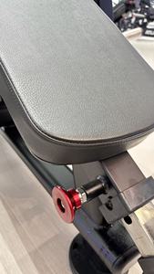 Banco de pesas <span class=keywords><strong>inclinado</strong></span> comercial para <span class=keywords><strong>press</strong></span> de banca |   Máquina de Ejercicios para Pecho con Palancas Independientes - Product Image 4