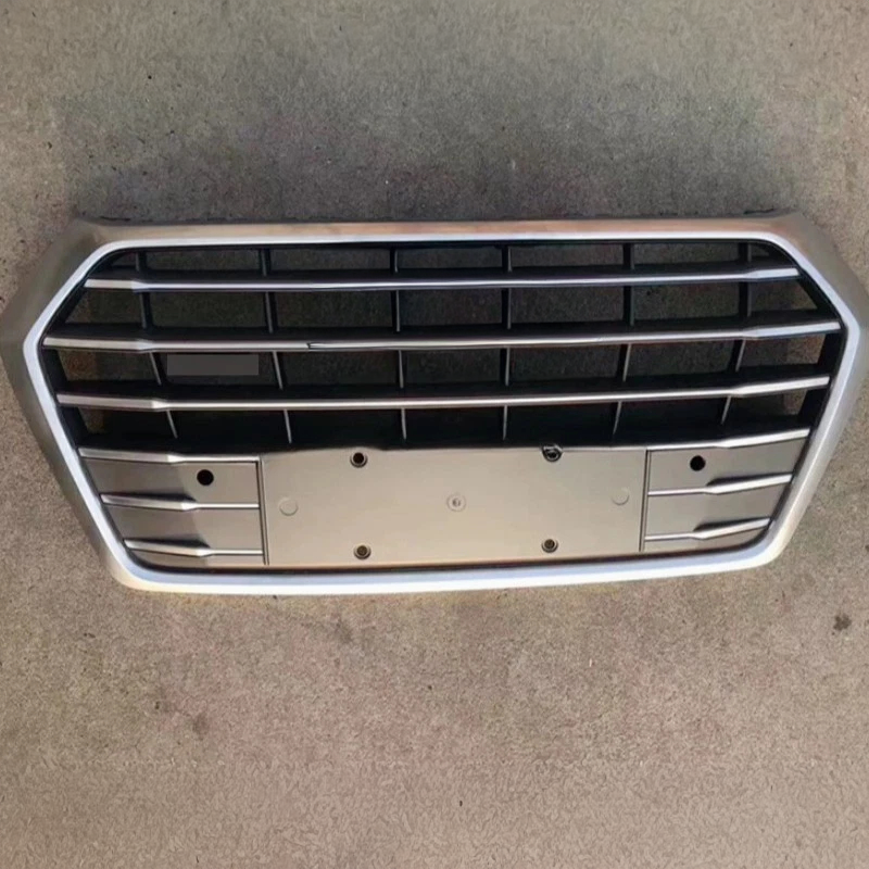 สีเงินและสีเทาหม่น