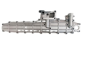 Alloggiamento Pompa Acqua Raffreddamento Motore 16323-76001-71 per Motori Industriali e Ricambi Carrelli Elevatori - Product Image 1