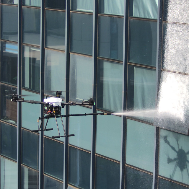 JIUSI D15R Commercial Cleaning Drone GPS Brushless Motor 15KM Transmission Camera Remote Control 4-axis Gyro Carbon Fiber