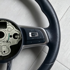 Volant personnalisé en cuir pleine fleur pour Volkswagen VW Polo <span class=keywords><strong>Golf</strong></span> R 6 <span class=keywords><strong>7</strong></span> 8 GTi Passat B7 B8 Jetta Tiguan MK6 MK7 - Product Image 4
