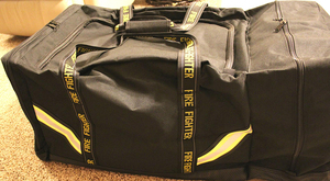 Échantillon gratuit : Sac de pompier le plus vendu, équipement de sauvetage avec garniture réfléchissante jaune et tissu de haute qualité à séchage rapide - Product Image 5