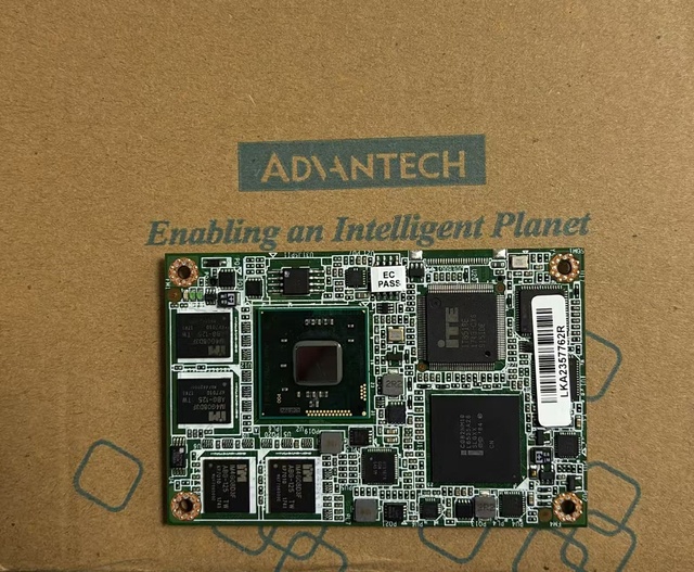 SOM-7565 A2 SOM--7567 SOM-9753 SOM-7568 SOM-7565M4-S6A2E Advantech Original Authentic Brand New COM-Express Mini Module