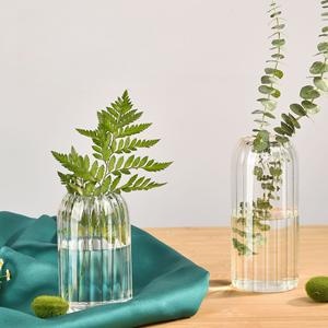 Juego de 3 Jarrones Pequeños de Vidrio para Flores, Jarrones Modernos con Diseño Acanalado para Centros de Mesa de Boda, Decoración del Hogar para Sala de Estar - Product Image 6