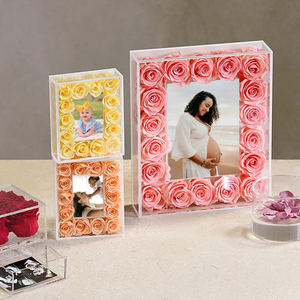 Cornice di rosa incantata naturale preservata reale regali di san valentino romantici all'ingrosso - Product Image 1